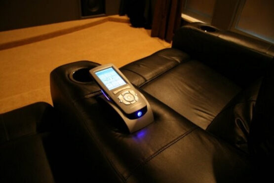 Portfolio: Home Theatre with controller